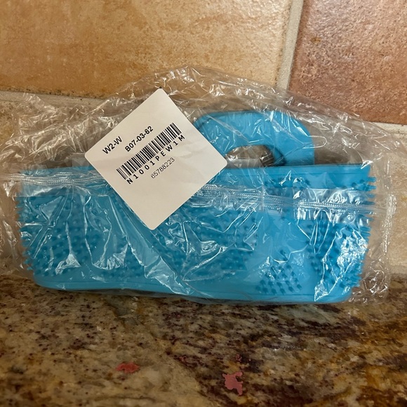 Single Pack Silicone Body Scrubber Bathroom Bathe Back Rub Scrub Brush - Picture 7 of 8